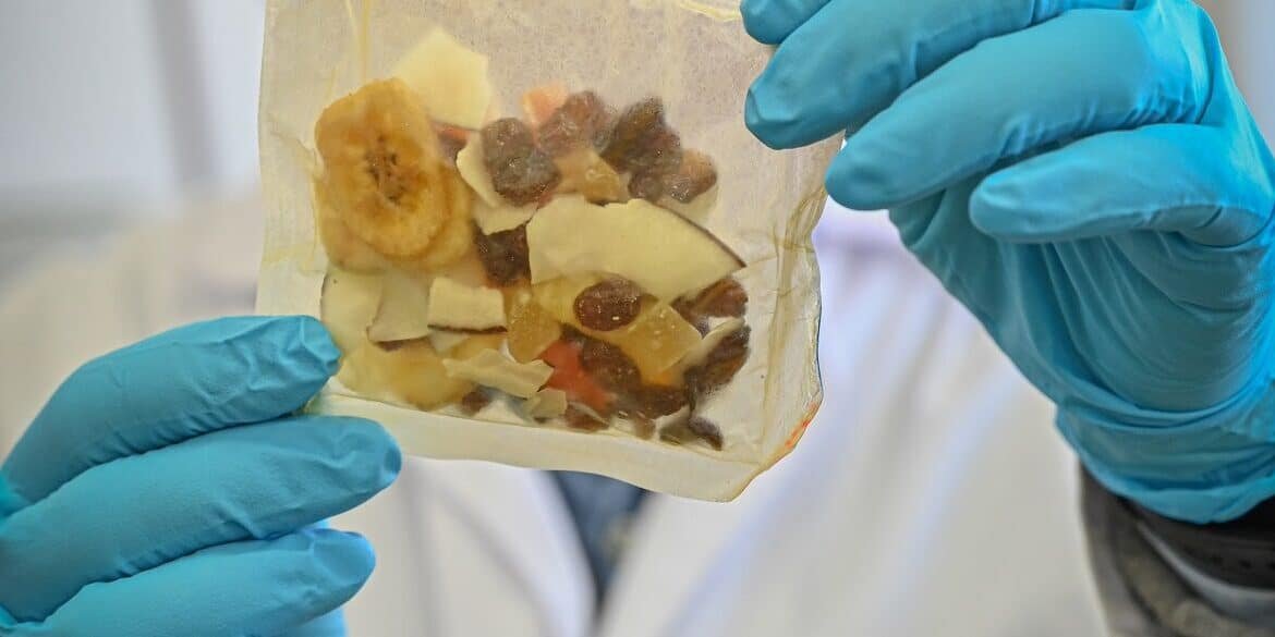 cientificos-desarrollan-envases-comestibles-para-reducir-residuos