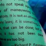 cientificos-desarrollan-un-papel-reutilizable-que-se-imprime-con-luz