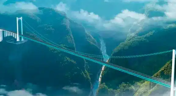 el-puente-colgante-mas-largo-del-mundo-una-maravilla-de-la-ingenieria-moderna