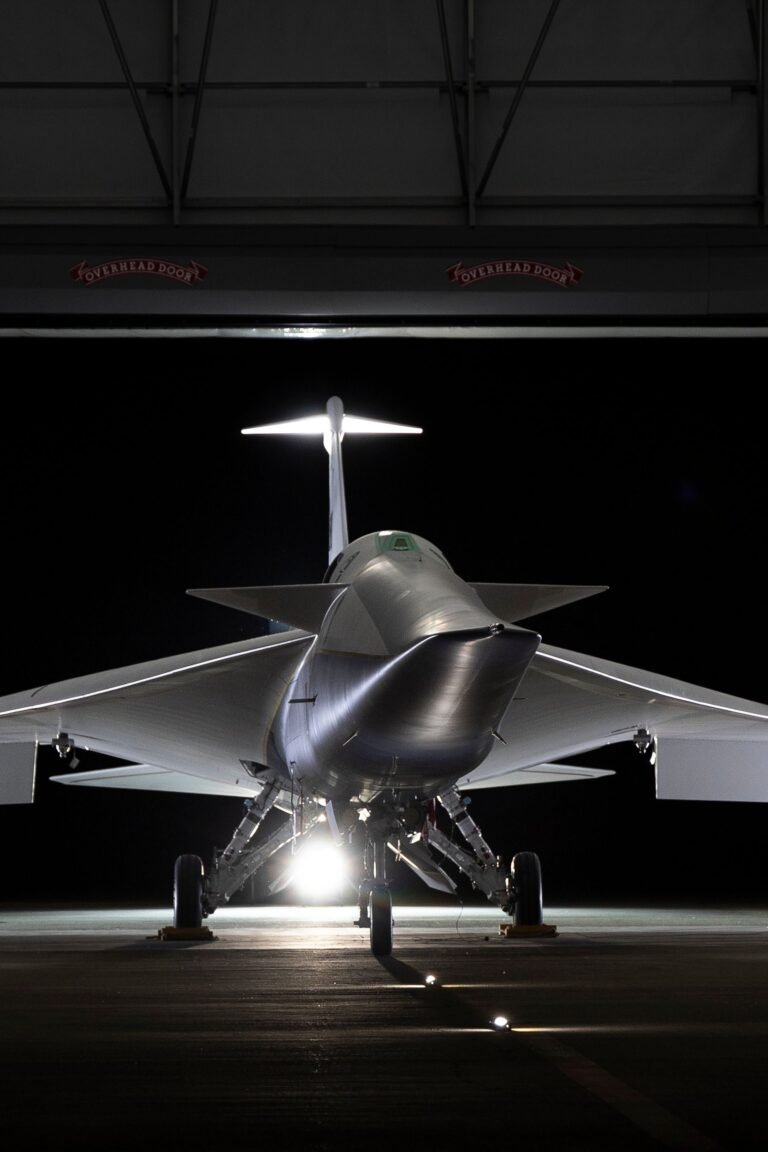 ingenieros-presentan-el-diseno-de-un-avion-supersonico-silencioso