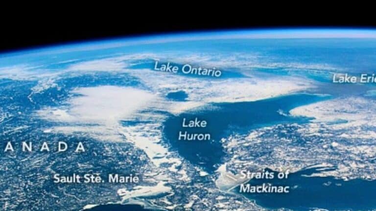 por-que-los-lagos-del-mundo-se-estan-quedando-sin-oxigeno