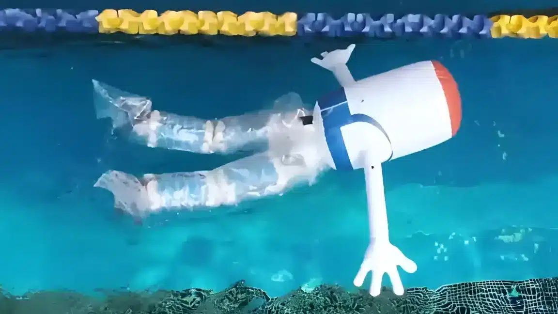 el-robot-que-puede-nadar-y-volar