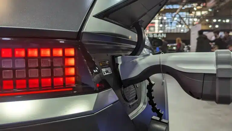 la-tecnologia-de-carga-bidireccional-en-vehiculos-electricos